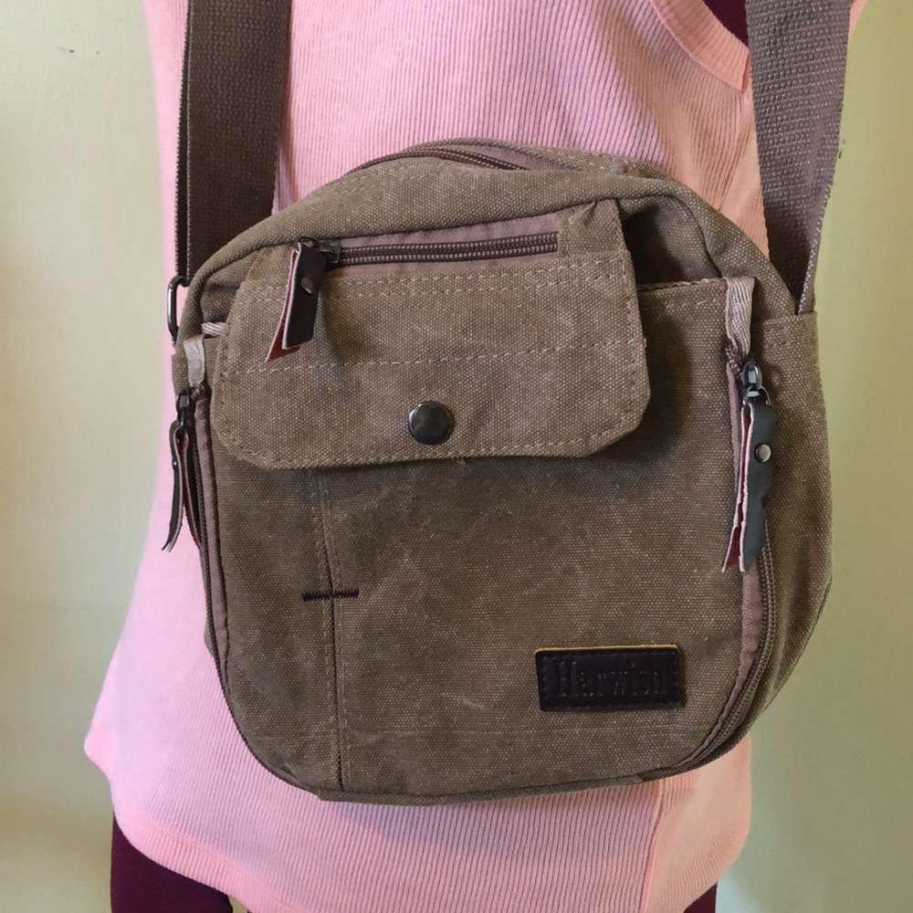Harwish Canvas Crossbody